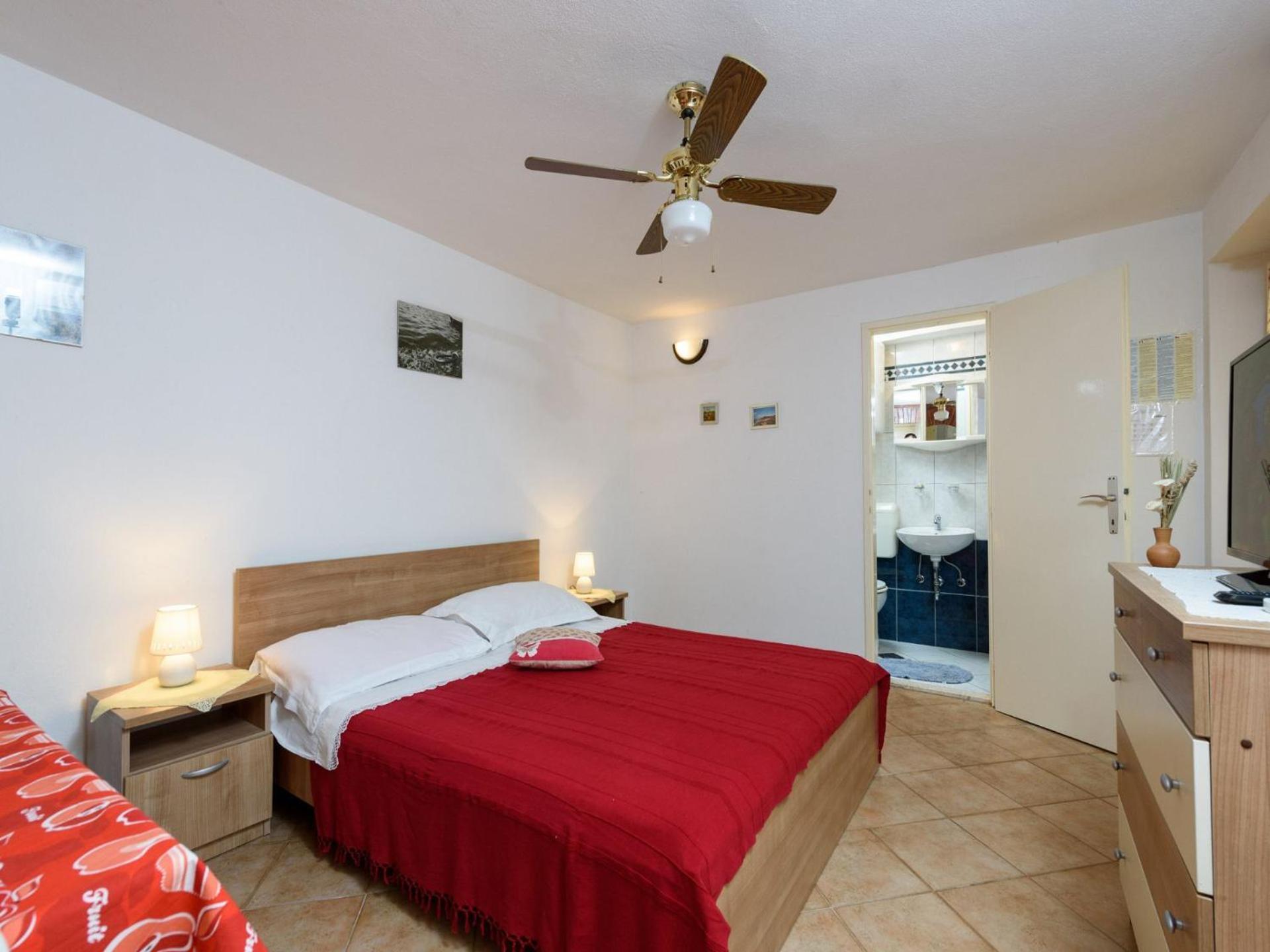 Apartments Mihaela Trogir Eksteriør bilde